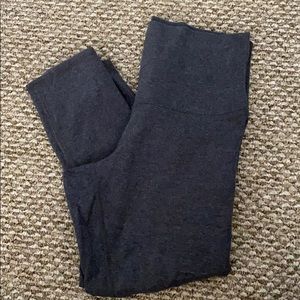 Lululemon 21” legging. Size 6.